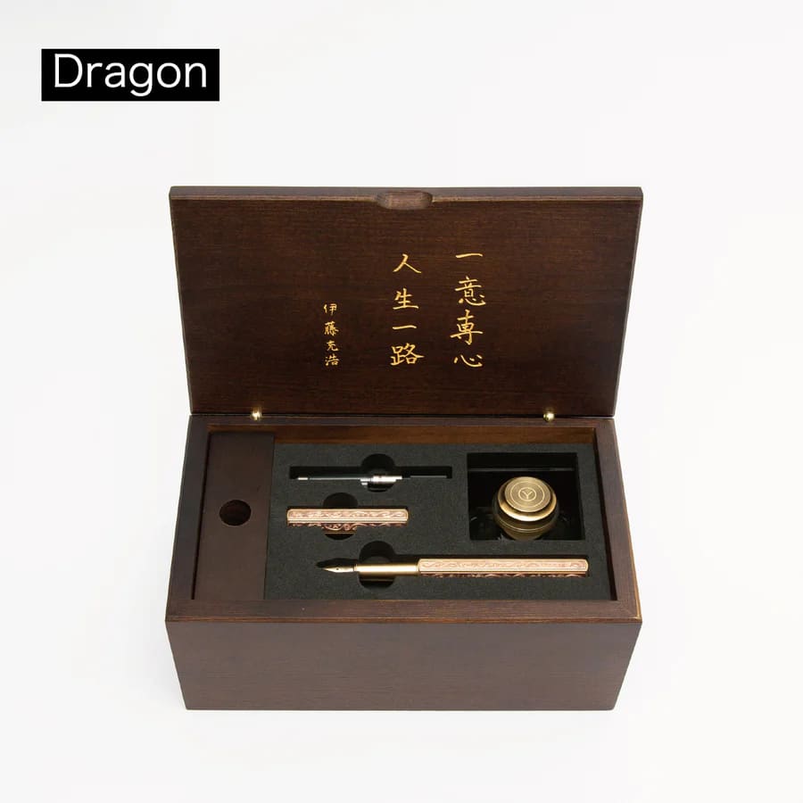 Classic Renaissance- KAZARI KANAGU DRAGON Penna stilografica (F)