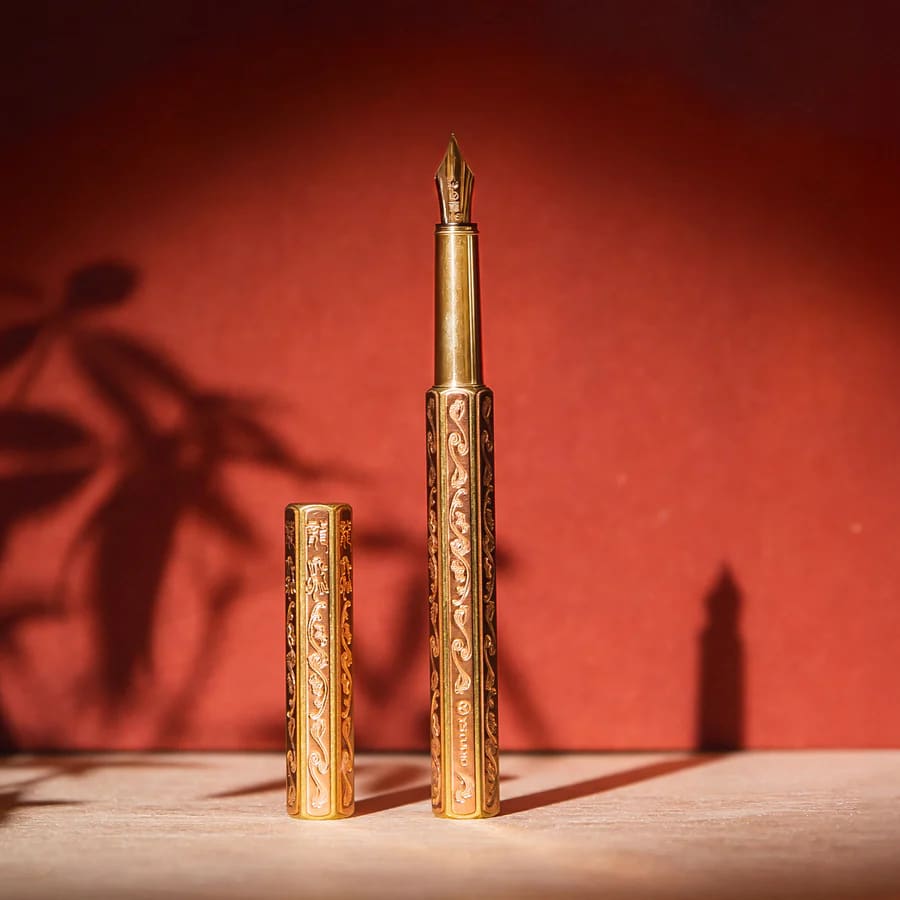 Classic Renaissance- KAZARI KANAGU DRAGON Fountain Pen (F)