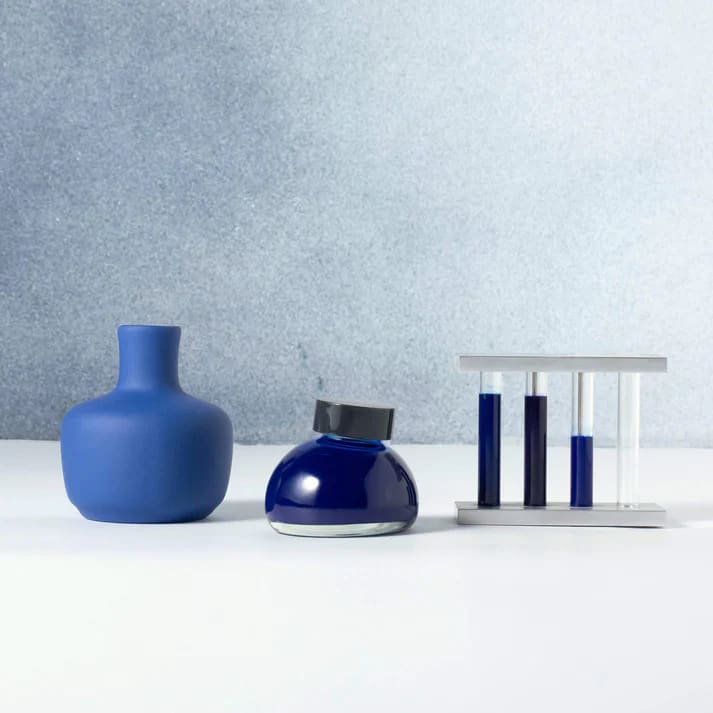 Campione di colore 207 - Vaso vuoto