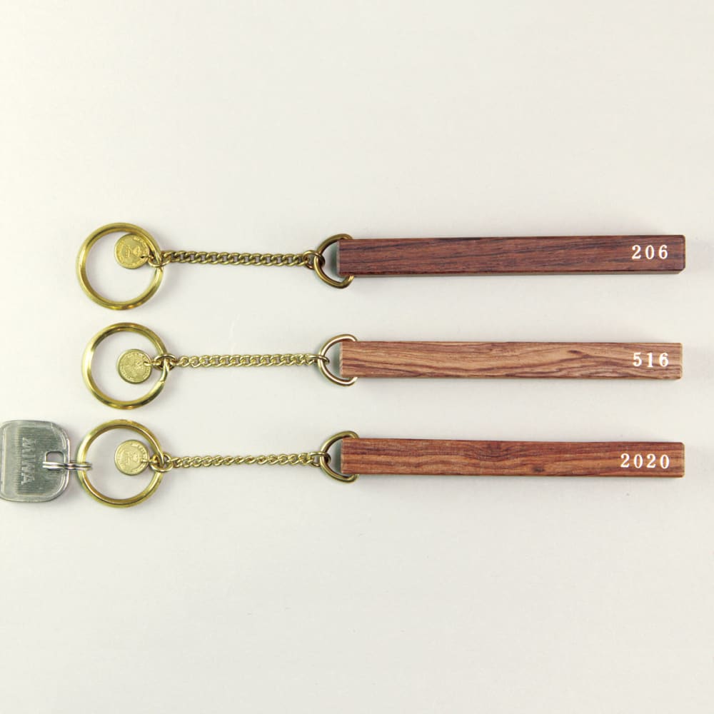 WOOD HOTEL KEY-HOLDER MERBAU - Key Holder