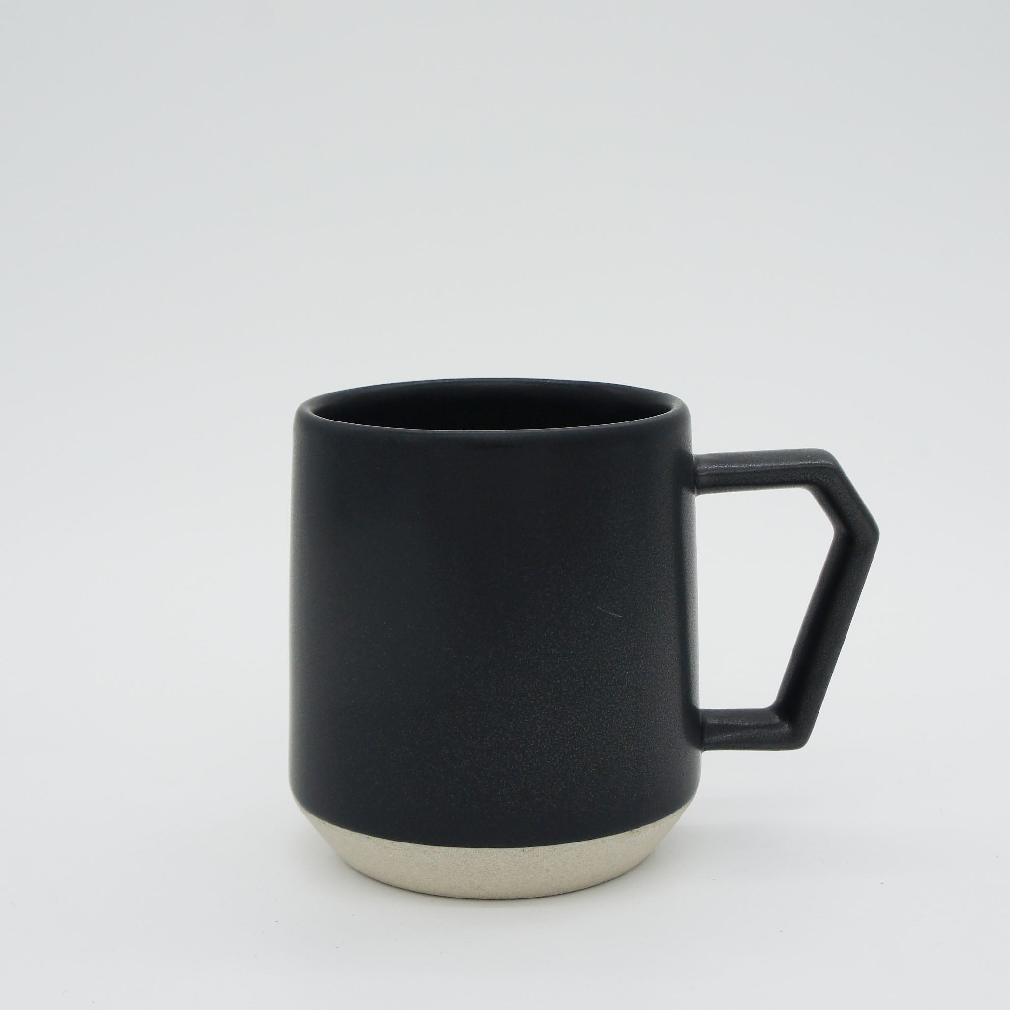 CHIPS MUG - mat black