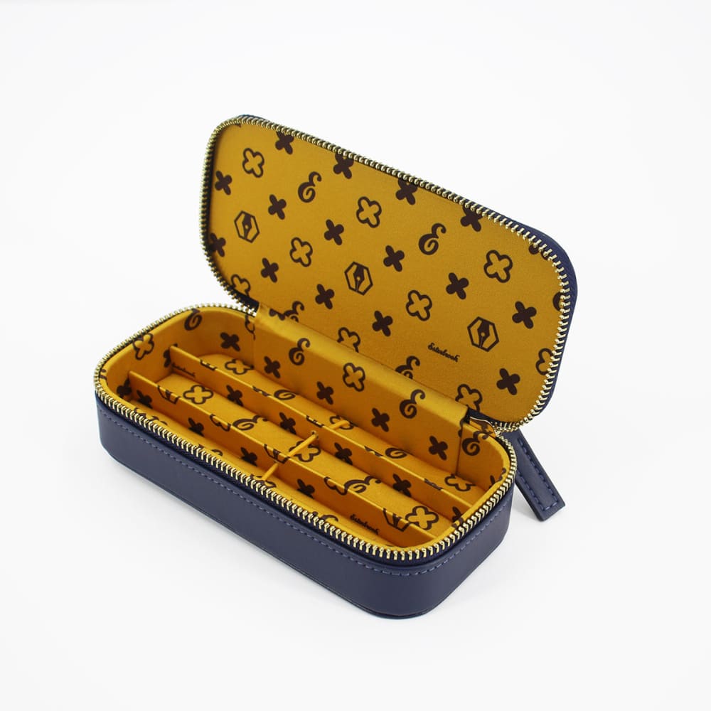 Blue Dandelion Nook - Three Pen Nook - Pen Nook