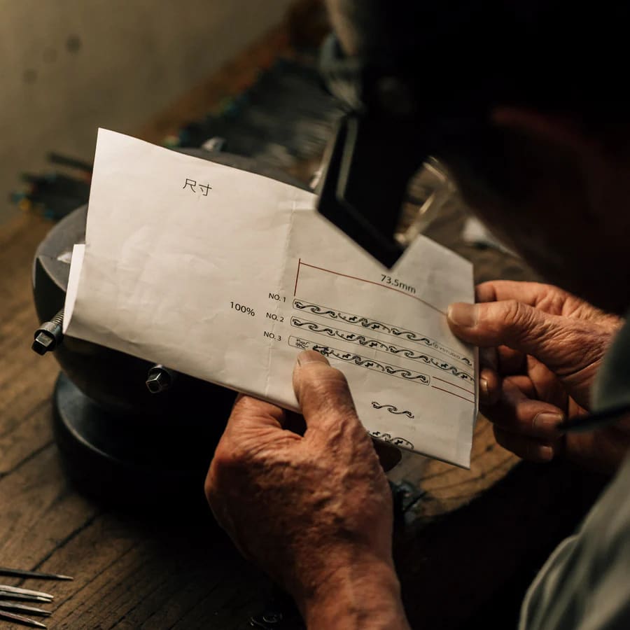 Classic Renaissance- KAZARI KANAGU DRAGON Fountain Pen (F)