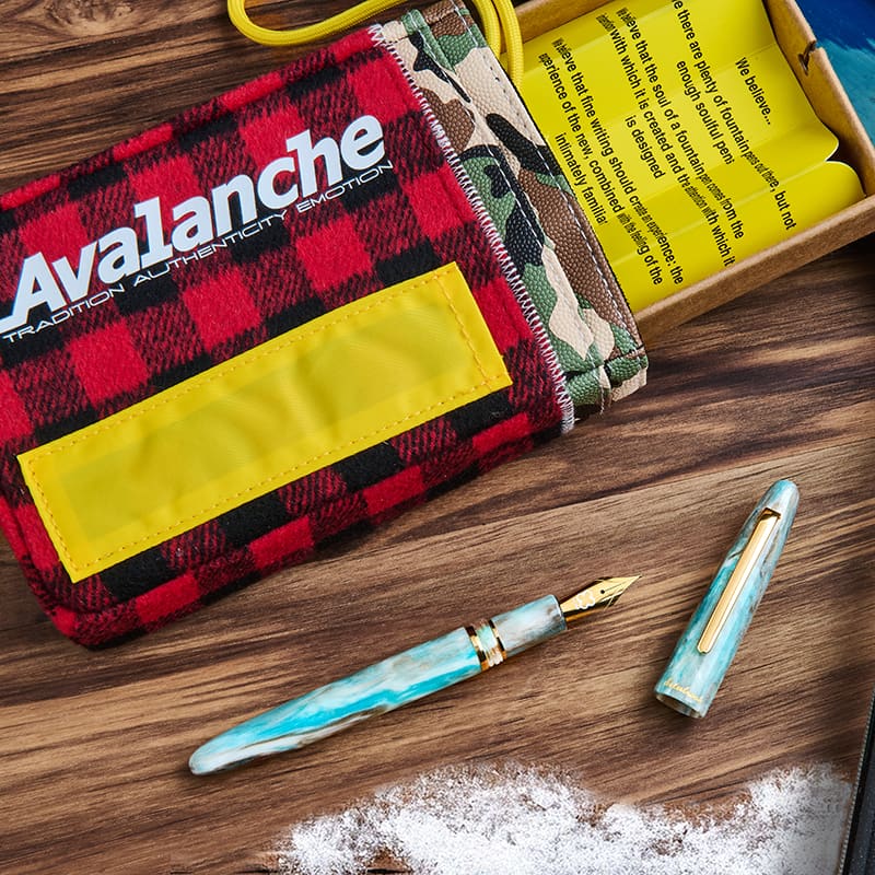 Esterbrook Seasonal Diamondcast Estie - Avalanche - F