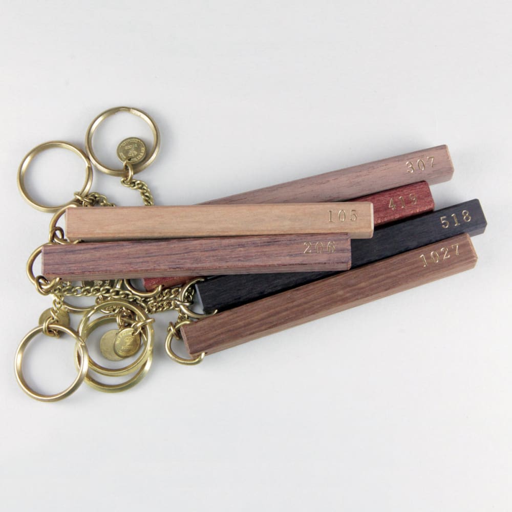WOOD HOTEL KEY-HOLDER MERBAU - Key Holder